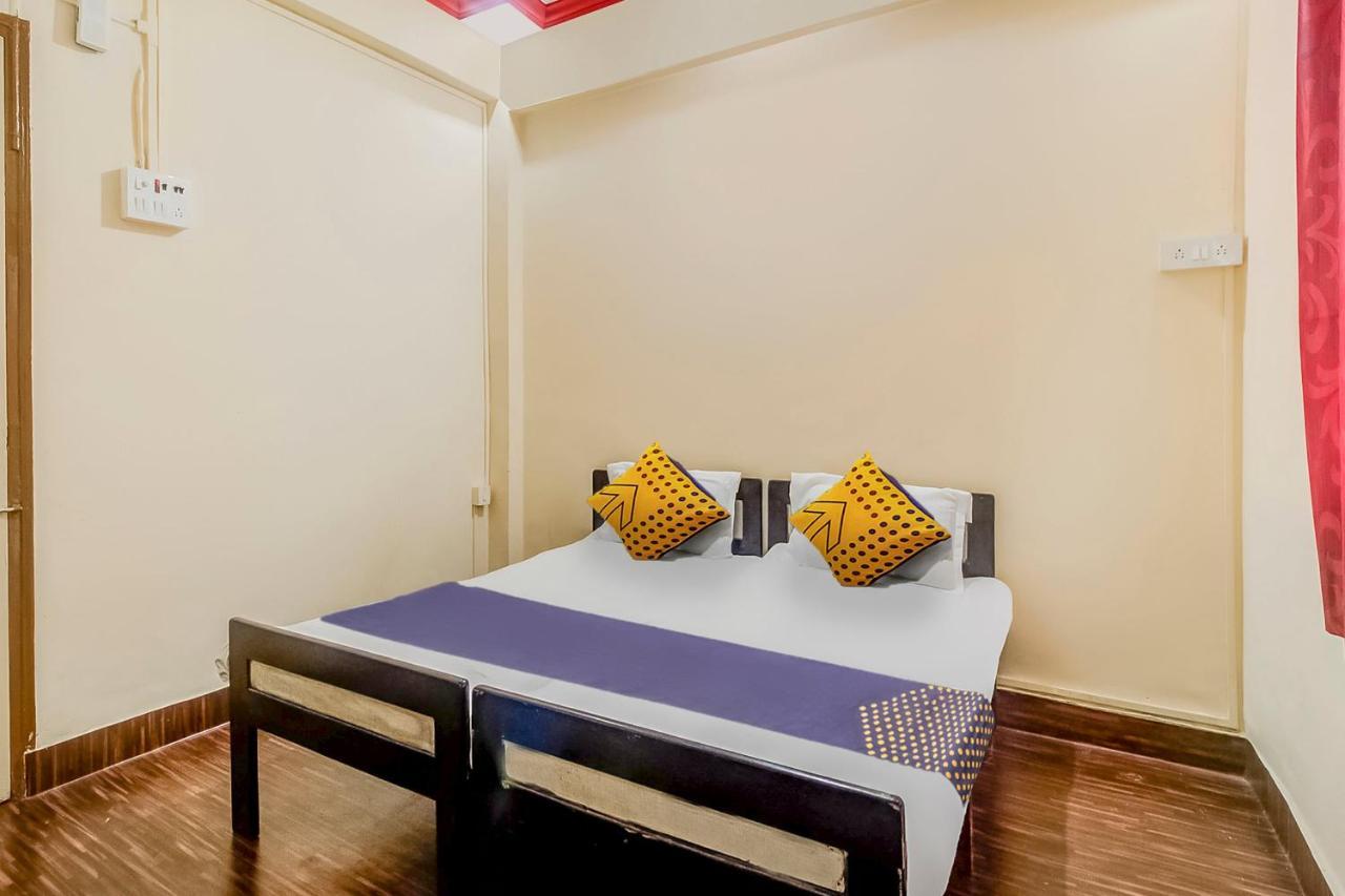 Hotel O New Ushakal Lodging & Boarding Nirmal  Extérieur photo