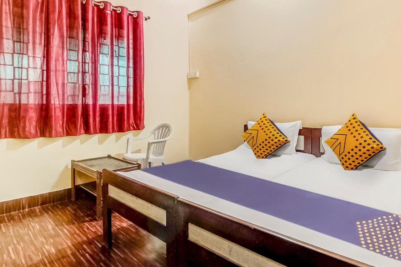 Hotel O New Ushakal Lodging & Boarding Nirmal  Extérieur photo