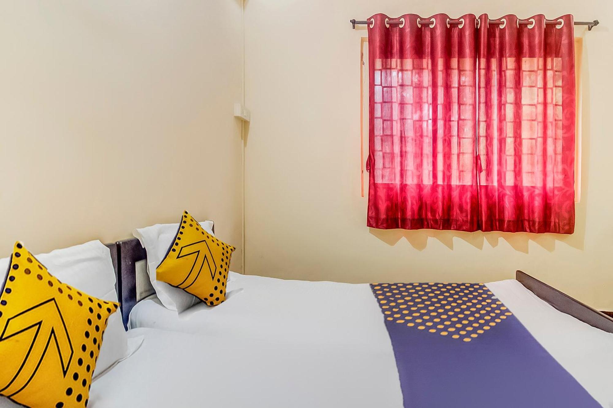 Hotel O New Ushakal Lodging & Boarding Nirmal  Extérieur photo