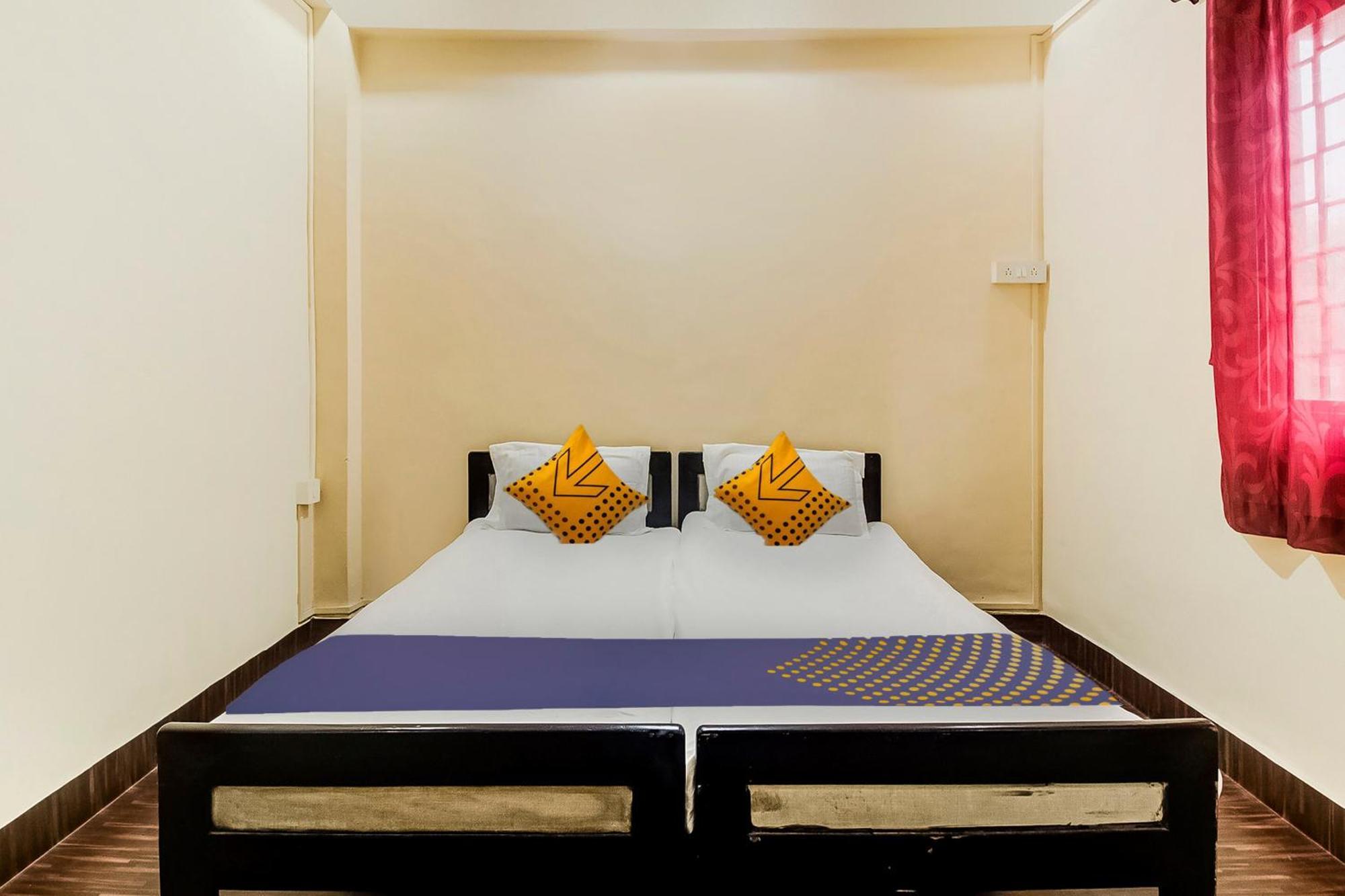 Hotel O New Ushakal Lodging & Boarding Nirmal  Extérieur photo