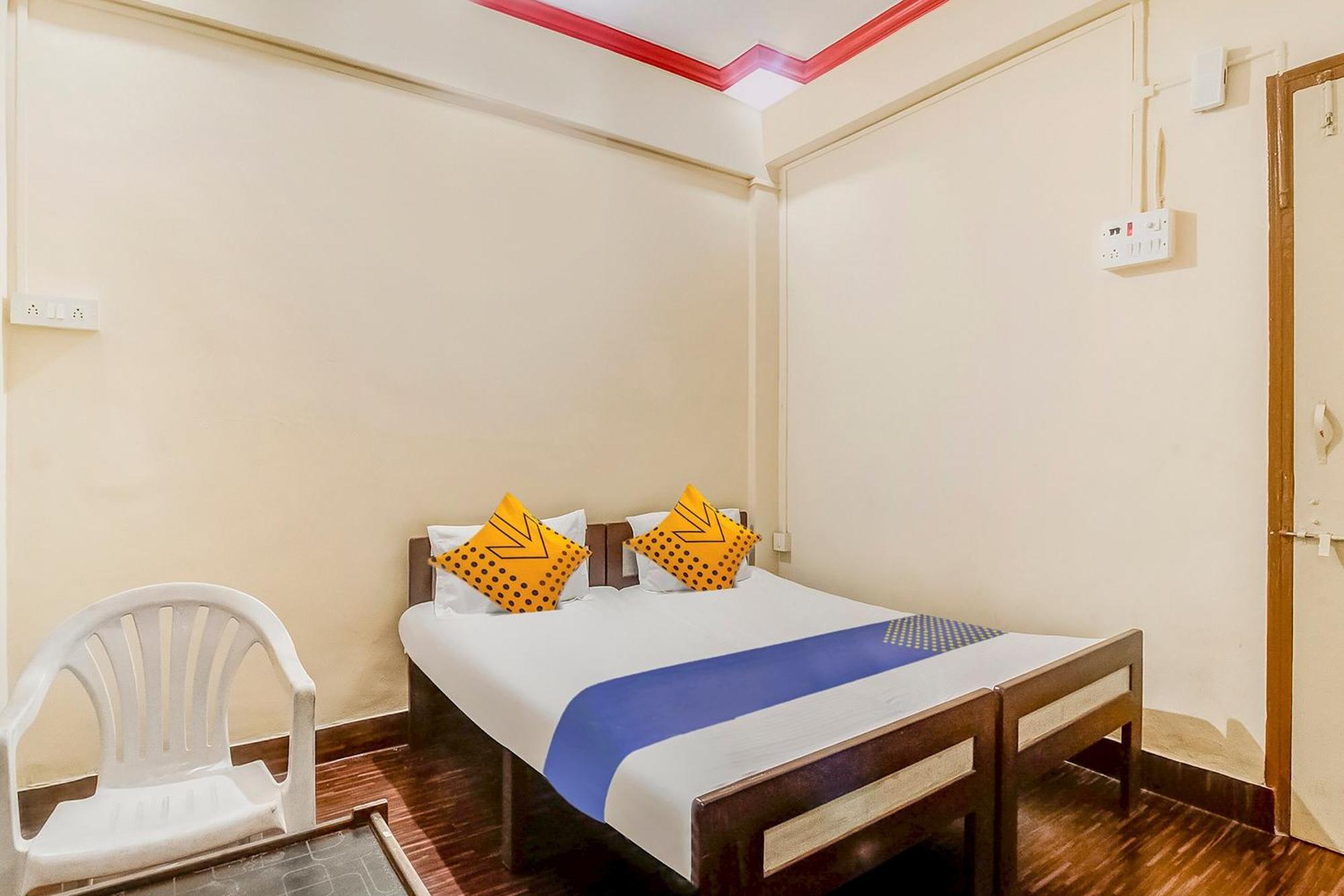 Hotel O New Ushakal Lodging & Boarding Nirmal  Extérieur photo
